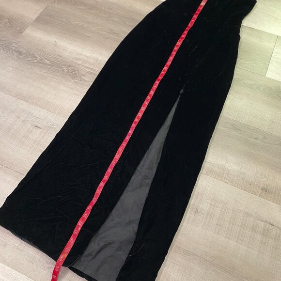 Vintage Velvet Strapless High Slit Dress - Picture 5 of 9